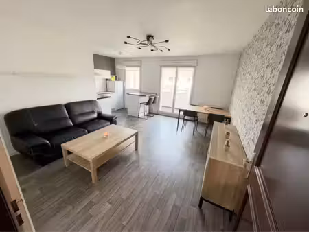 t2 meublé 47 m² – mobilier & literie neufs – balcon + parking – mazingarbe