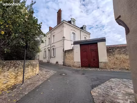 propriété 6 pièces 183 m²