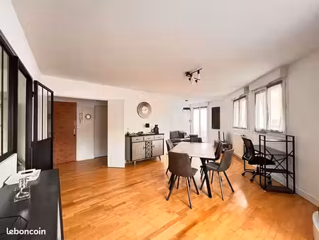 appartement 3 pièces 84 m²