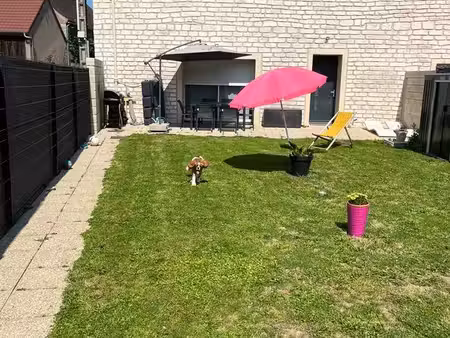 belle maisonnette avec jardin