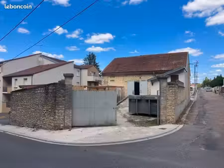loue local chaumont
