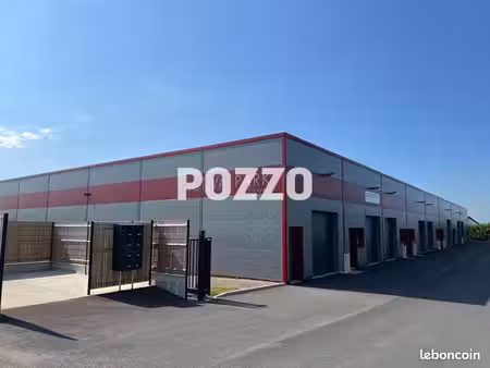 local d'activité 132 m²