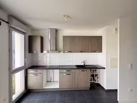 appartement à louer - 2 pièces - 38 05 m2 - bretigny sur orge - 91 - ile-de-france