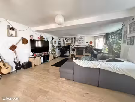 maison 6 pièces 170 m²