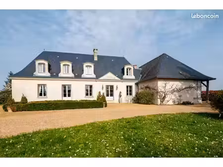 maison de maître d’architecte 323 m² habitables / 622 m² au sol  10 pièces  5 chambres  so