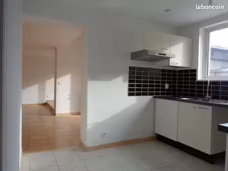 appartement 3 pièces 48 m²