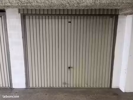 garage/box 17 m² metz