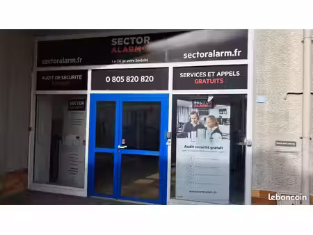 agen centre — beau local 90m²  proche bd de la liberté