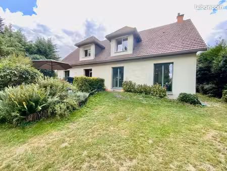 pavillon 6 pièces 223 m²