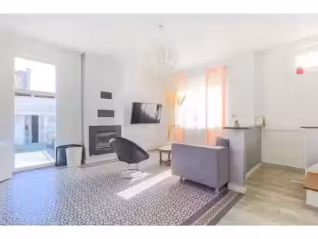 vente appartement 8 pièces 152 m² à abancourt (59268)  225 000 €