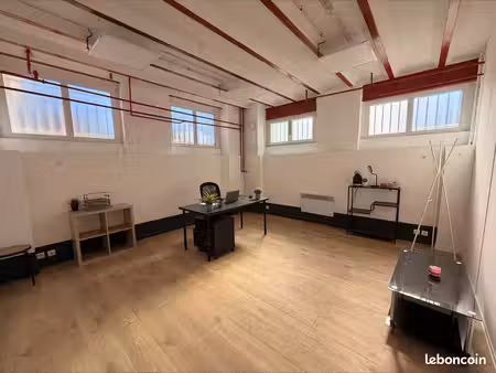 bureau de 26 m2 disponible à la location - lille