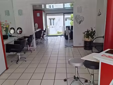 salon de coiffure a vendre