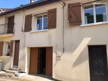 maison 8 pièces 125 m²