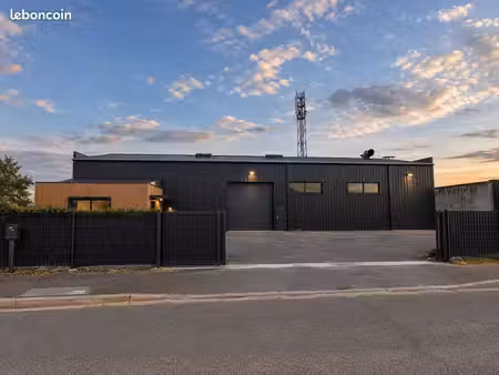 carrosserie à louer – local professionnel avec clientèle existante
