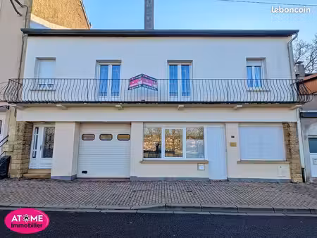 immeuble 440 m² auboué