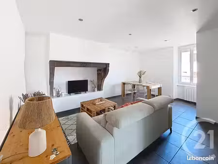 appartement 3 pièces 79 m²