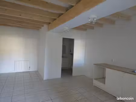 appartement t3 avec terrasse extérieur