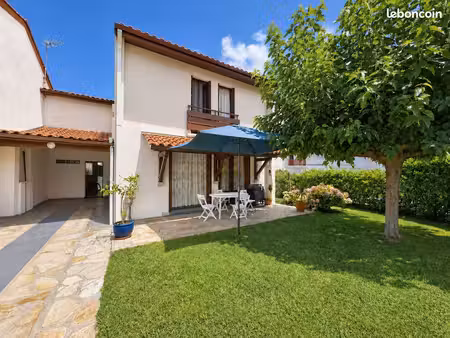 saint-jean-de-luz – maison familiale  4 chambres  jardin plein sud et vue sur la rhune