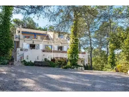 maison de luxe à vendre à belcodène