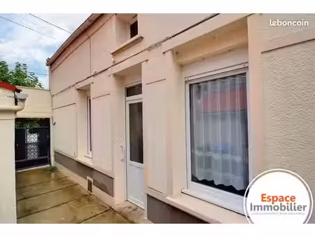 maison de ville 5 pièces 82 m²
