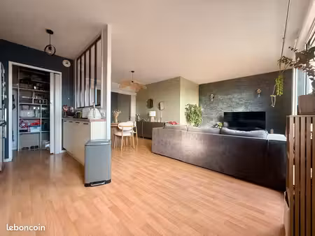 appartement 3 pièces la chapelle-des-fougeretz 64m²