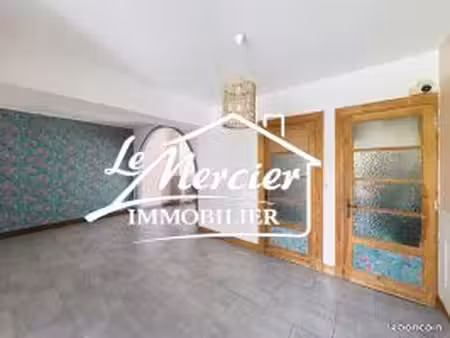 maison 5 pièces 108 m²