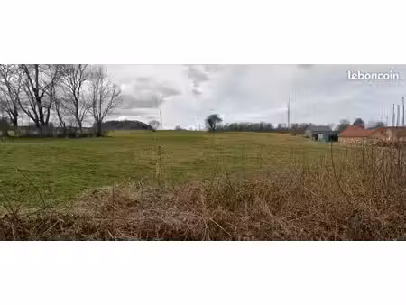 terrain à vendre – hauteroche / bromont-lamothe – 3 867 m² – 53 000