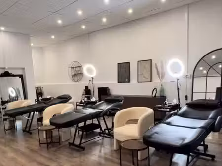 cede le bail seul ou salon de beaute en fond de commerce