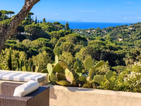 maison de luxe à vendre à la croix-valmer