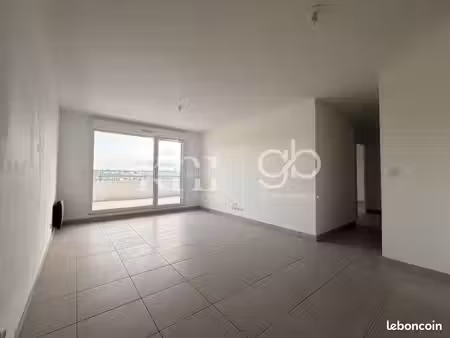 appartement 3 pièces 56 m²