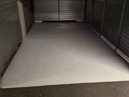 parking box 14m2 dans le garage golbery (galerie du rempart)