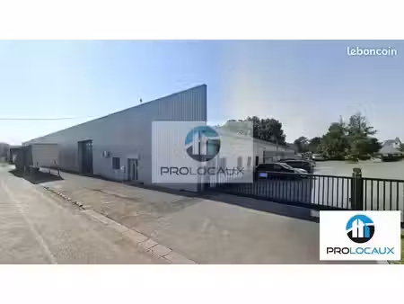 local d'activite 3700 m² compiegne