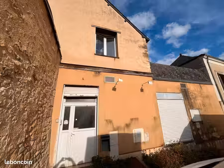 local commercial 250m² durtal