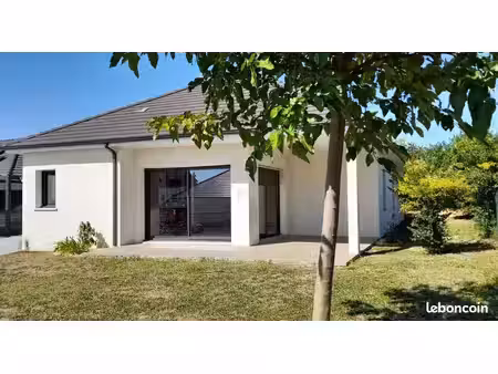 maison contemporaine de plain-pied – 122 m² – sauvagnon