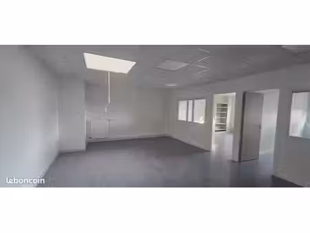 bureaux 64 m² beaucouzé