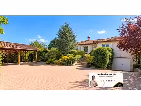 propriété 4 pièces 93 m²