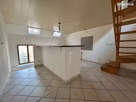 maison de village 3 pièces 95 m²