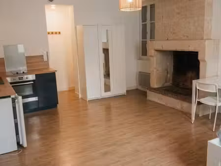 studio meublé de 35m2 brissac