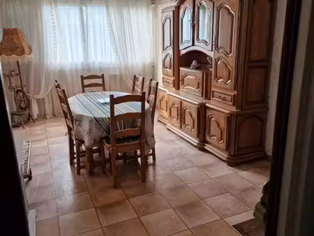 vend appartement type 5