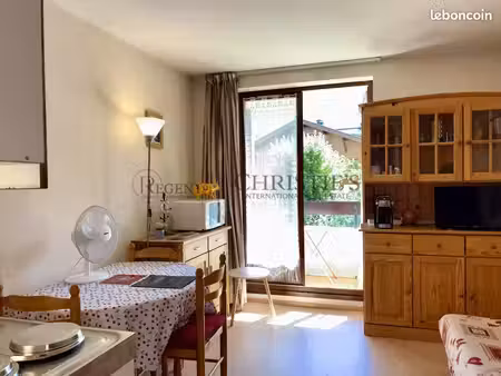 studio 1 pièce 18 m²