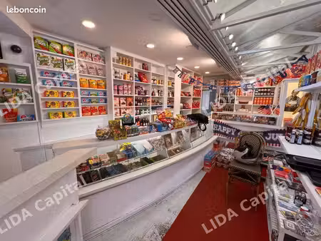 local commercial 31 m² à louer — paris