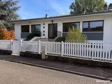 maison 8 pièces 192 m²