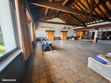 maison 18 pièces 800 m²