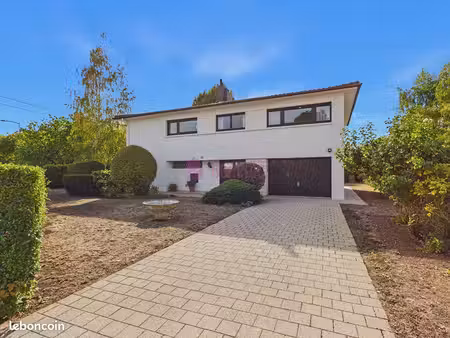 maison 6 pièces 127 m²