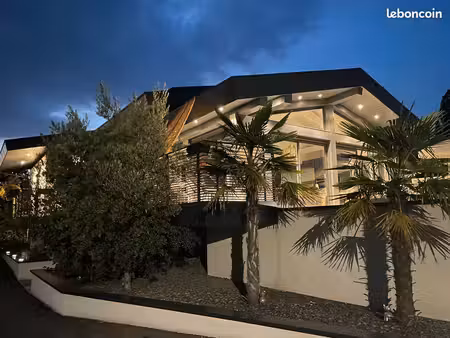 propriété d’exception - villa contemporaine de 428m ²- au bord du lac léman - vue lac -cal