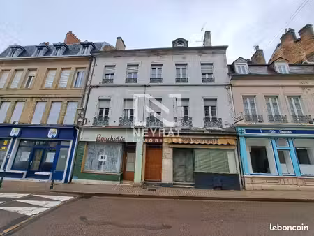 immeuble 16 pièces 347 m²