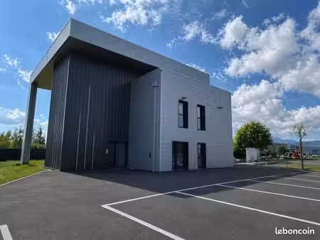 a louer - plateau de bureaux neuf 150 m²