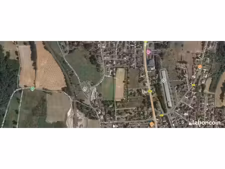 a vendre terrain de 3100 m² constructible au viviers du lac