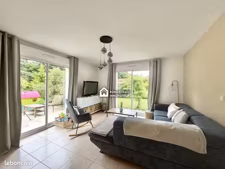 maison 5 pièces 93 m²
