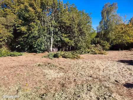 terrain viabilisé pommeuse 77515 de 1256 m²
